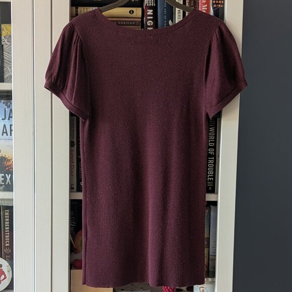 Plum-Colored Lightweight Short Sleeve Sweater / Size L - Picture 4 of 6